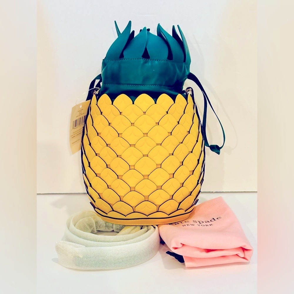 NWT! Kate Spade ♠️ 3d Pineapple 🍍 Colada Crossbody Bag